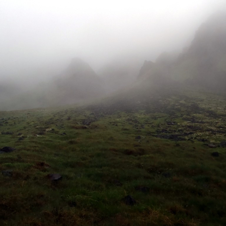 Auðbrekkufoss fundinn í þokunni
