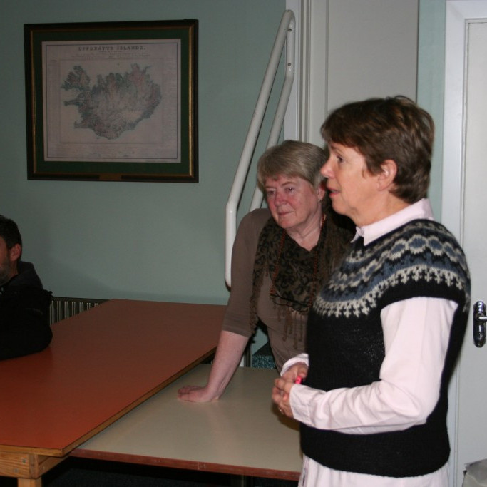 Helga Guðnadóttir kynnir -Opið hús-