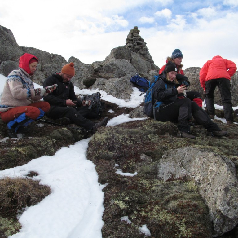 Í skjóli norðan í Haus.