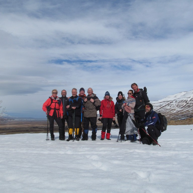 Sæl og glöð í ferðalok.