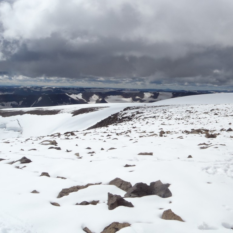 Hálft Ísland blasti við.