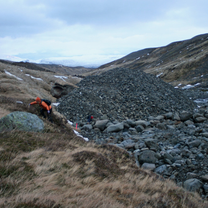 Nýja stíflustæðið í Glerá, um 2,6 km framan bílastæðsins við Heimari-Hlífá.