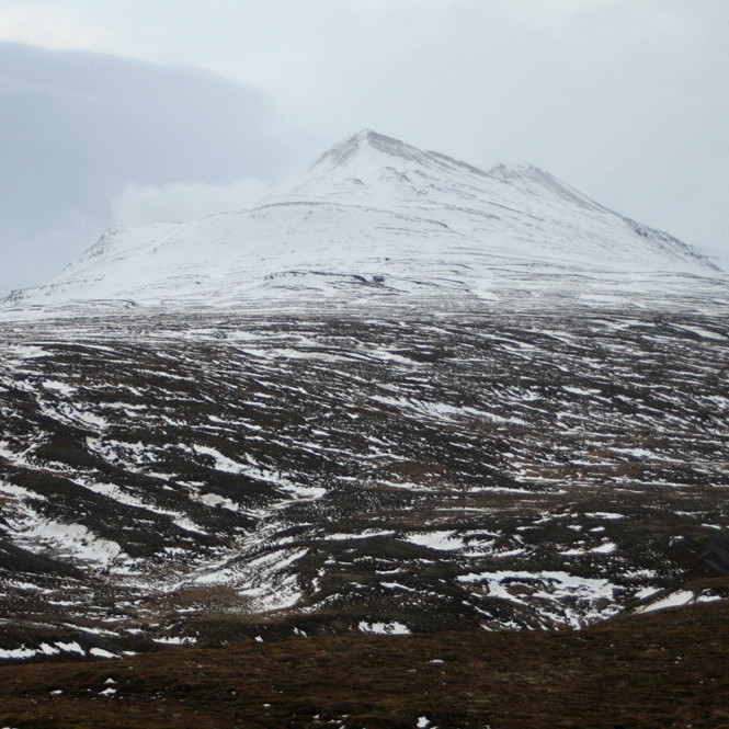 Auð jörð langleiðina upp á Súlur þ. 7. jan. 2017.