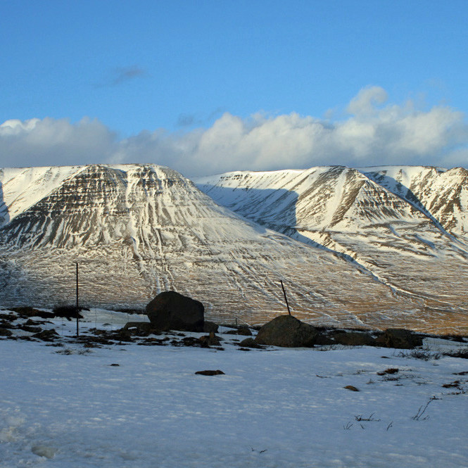 Horft til fjalla norðan Hörgárdals