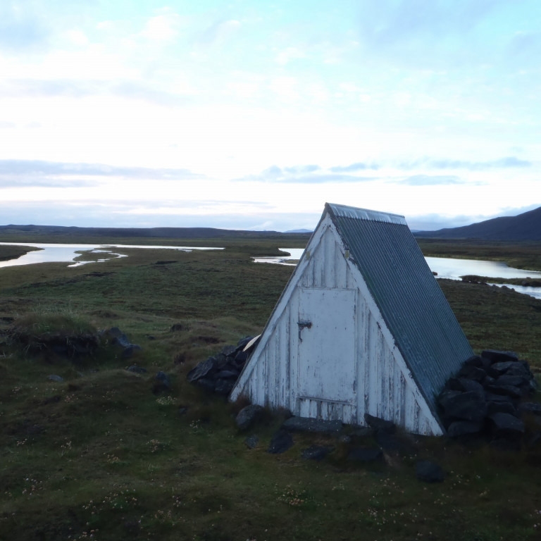 Gist var í Arnardal