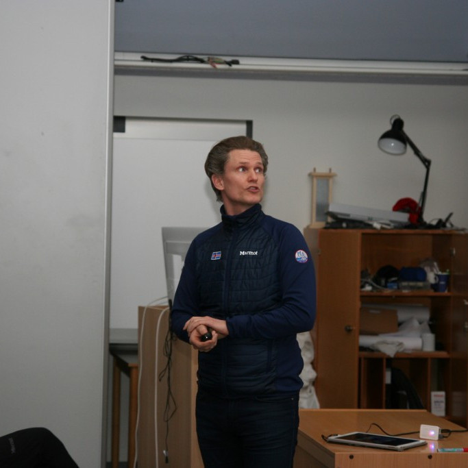 Jón Snorri segir frá ferðinni á K2