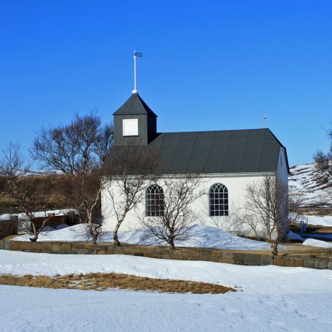 Kirkjan á Þverá í Laxárdal, hlaðin úr steini 1878.