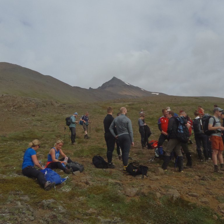 Kominn upp á Grundarfjall, Stóristallur eða Setann. Þokan að baki. Öxlin fram undan.