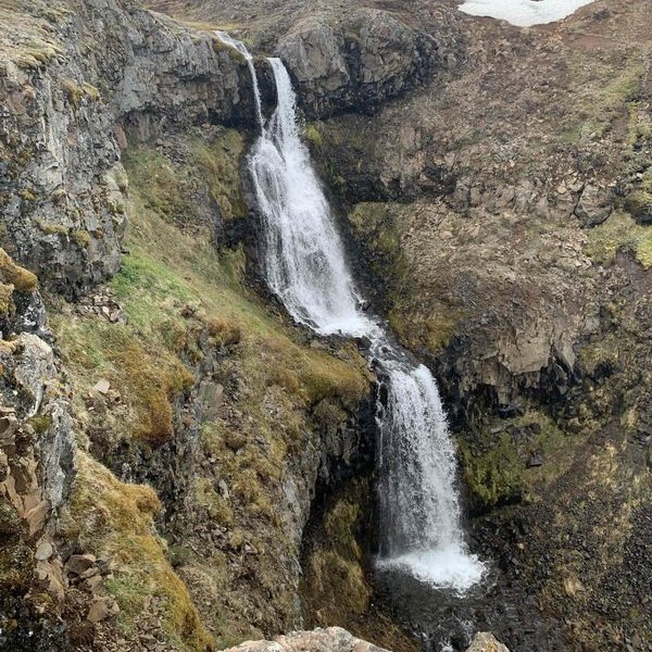 Upp með Hrappsstaðaá 20. júní