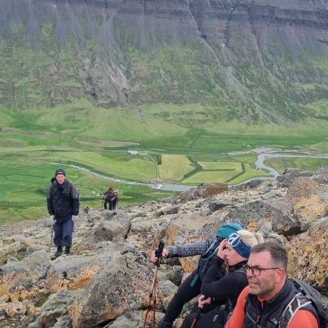 Smá stopp í grjótinu.