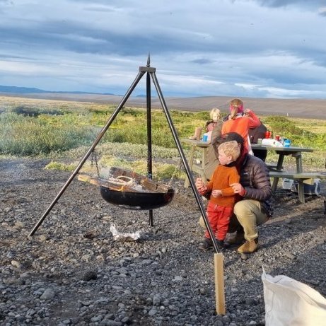 Varðeldur um kvöldið