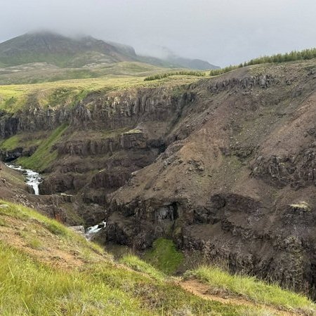 20-thvrargil-nidur_resize