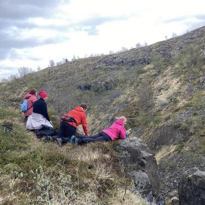 Horft niður í mikilfenglegt Krossastaðagil