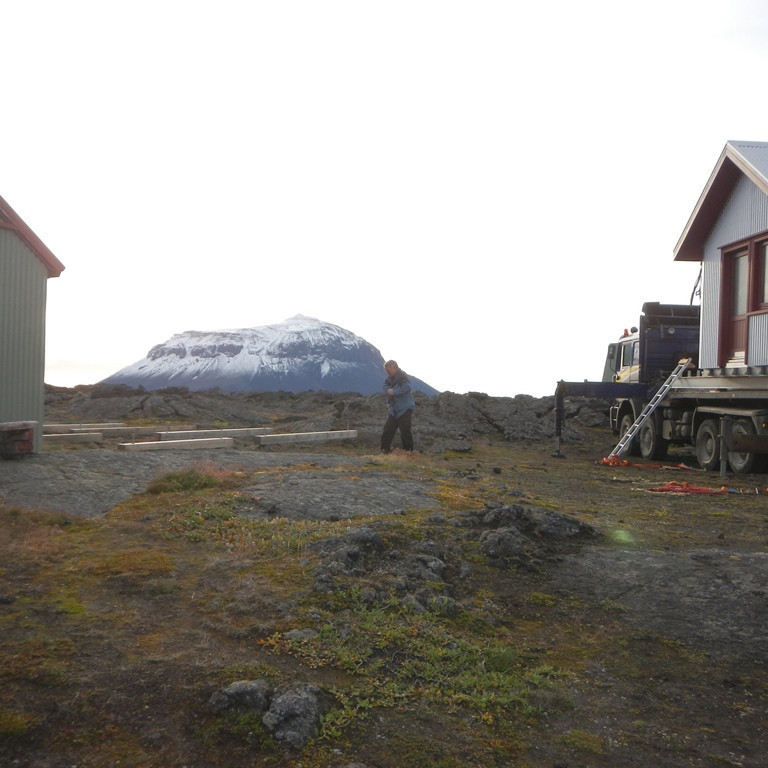 Gamallt og nýtt mætast undirstöður á milli