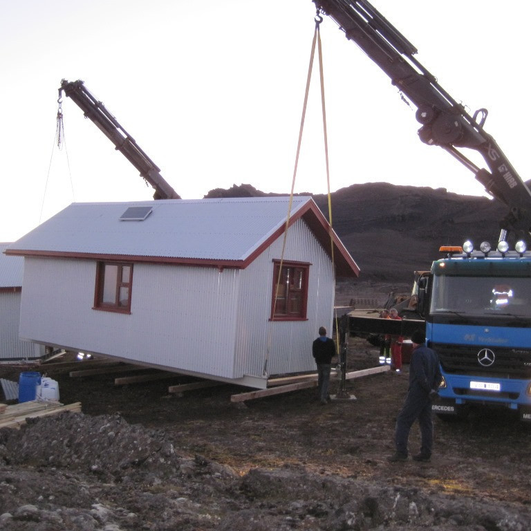 Komið kvöld en haldið áfram