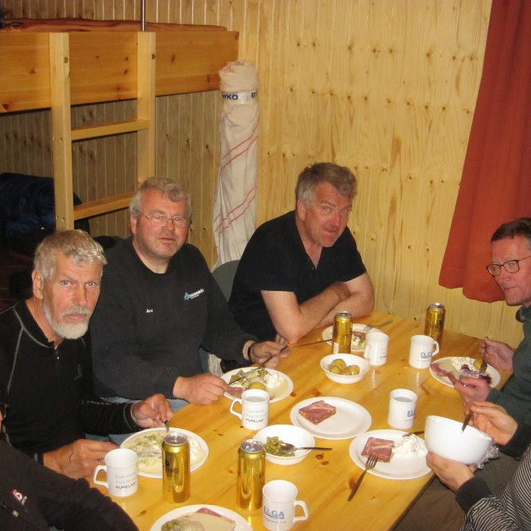 Hangikjötsveisla um kvöldið