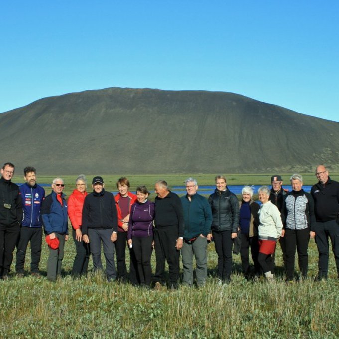 Gönguhópur FFA við brottför úr Arnardal að morgni 7. júlí