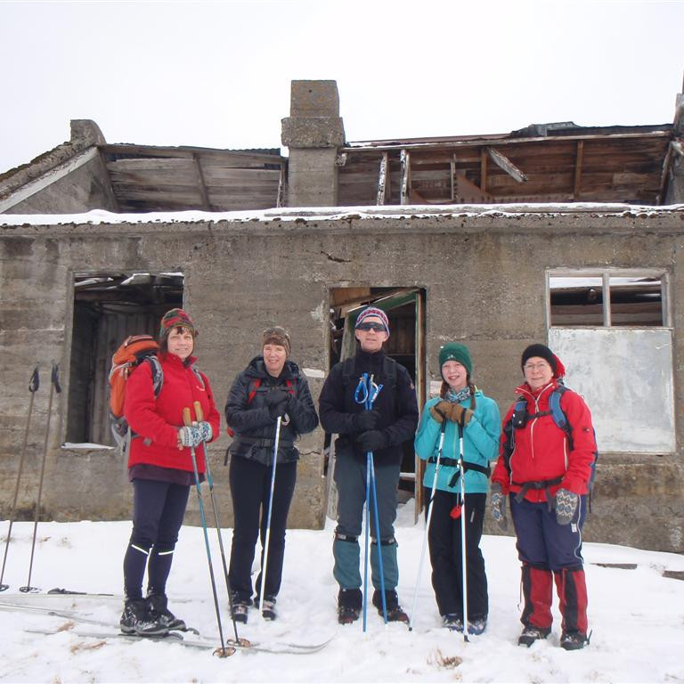 Göngufólk í Vík, Anke María, Helga, Rabbi, Dagný Rafnsd. og Una fararstjóri