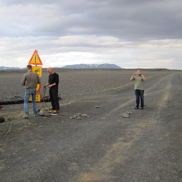 Vorum með lykil og alla pappíra á tæru