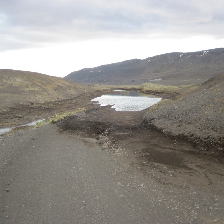Vanta viku til 10 daga enn til að verið fært