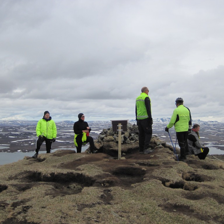 Komin upp á Vindbelg engin gestabók í kassa