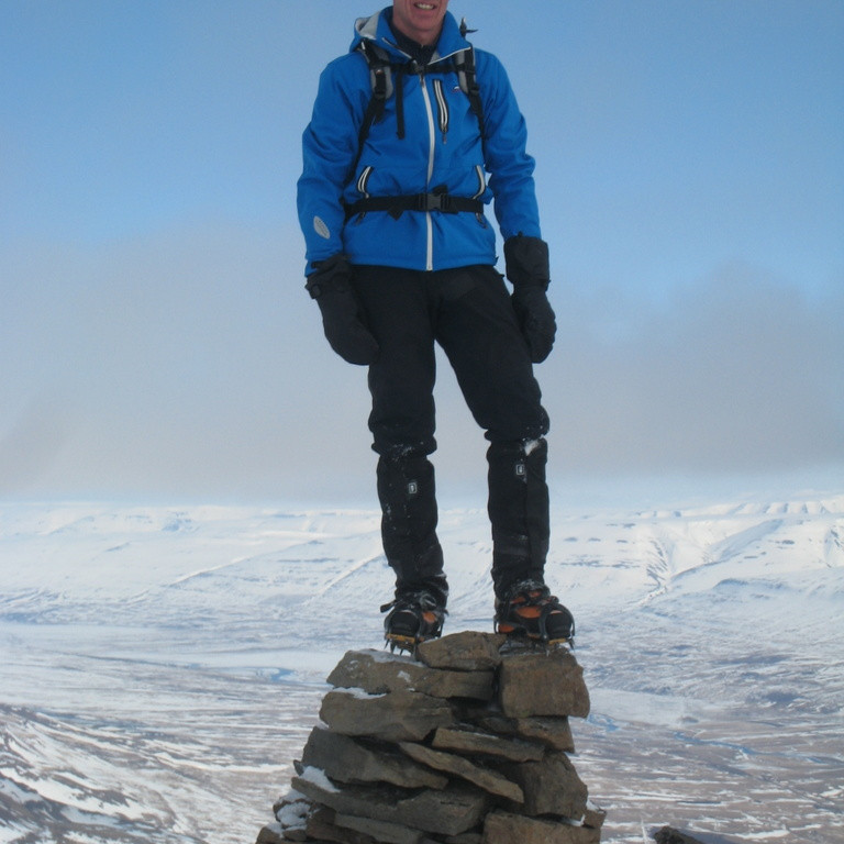 Mynd til samanburðar frá því síðasta ferð var farinn á Hestinn