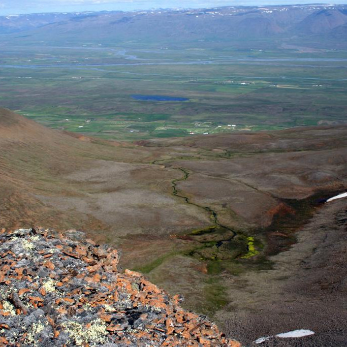 Til austurs af Kaldbak, upptök Sólheimalækjar