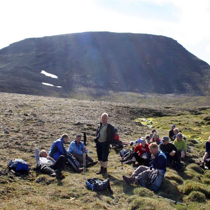 Undir rótum Kaldbaks