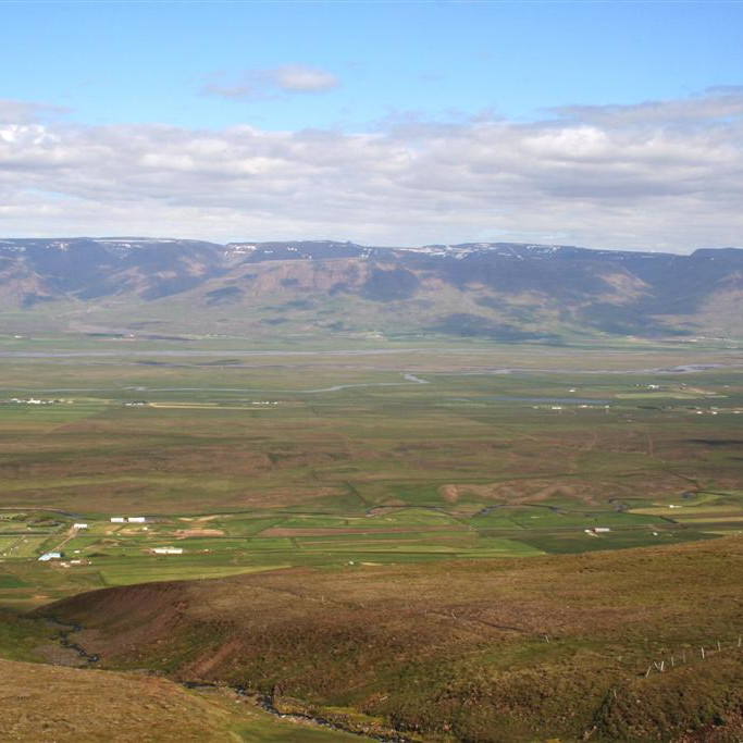 Austur til Blönduhlíðar