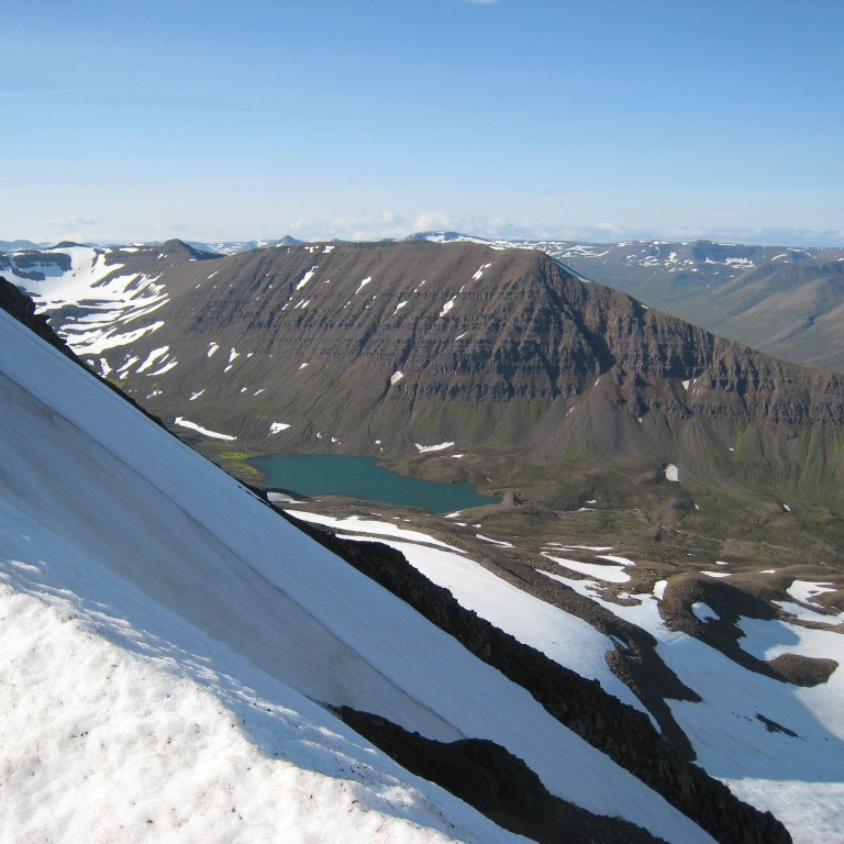 Vatnið í Burstabrekkudal