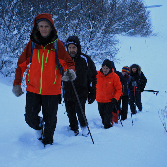 Á leið upp stíginn neðst í Vaðlareit.