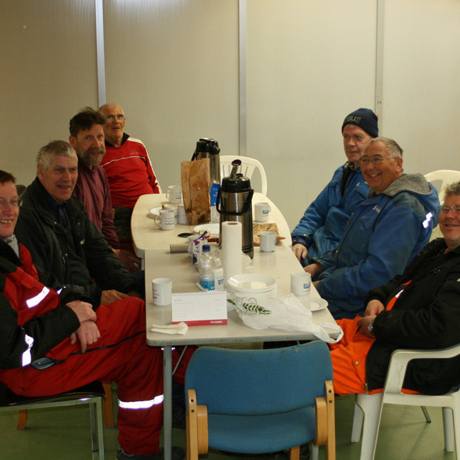 Bræðrafellssmiðir í morgunkaffi þ. 30.04.16.
