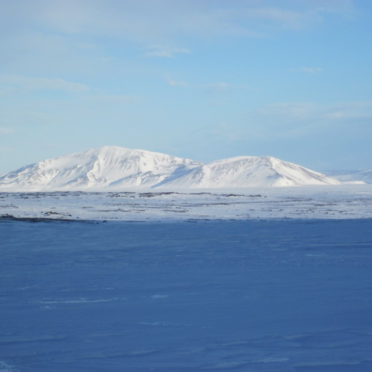 Upptyppingar í austri og nú séðir frá vestri