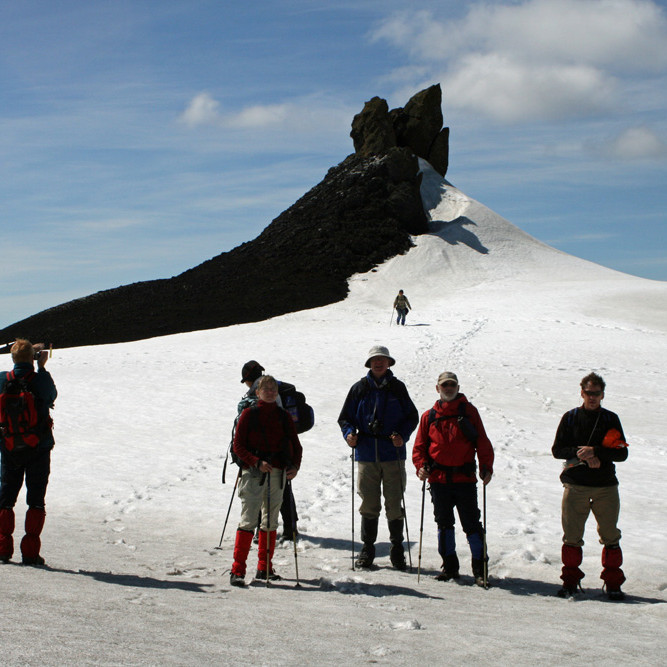 Á Jónsskarði á Dyngjufjöllum: Vegklettur.
