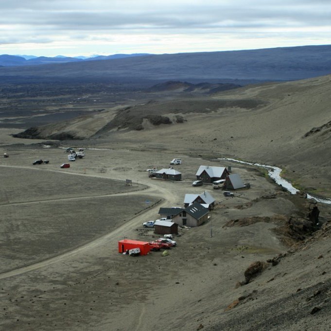 Á leið í Öskju: horft yfir Drekagilssvæðið