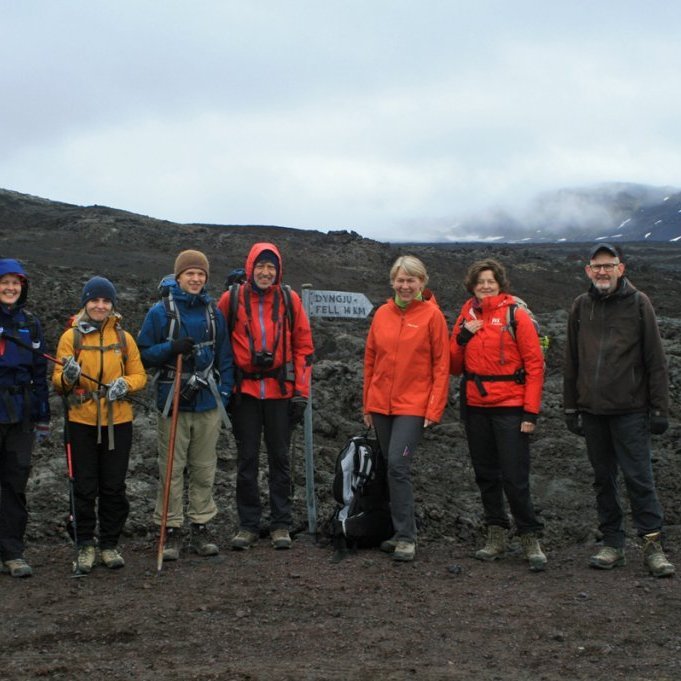 Lagt upp í dumbungsveðri frá Öskjuopi að Jónsskarði