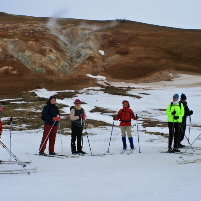 Í Leirhnjúk í Kröfluöskjunni er mikið jarðhitasvæði