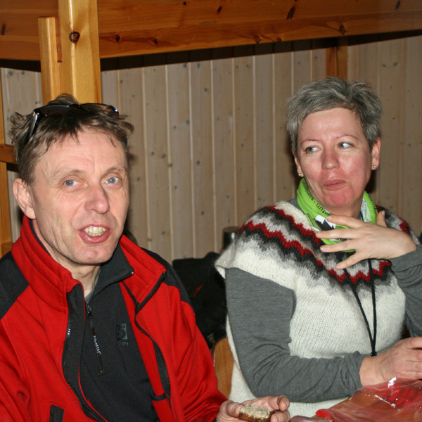 Halldór og Ingileif við morgunverðarborðið í Fjallaborg.