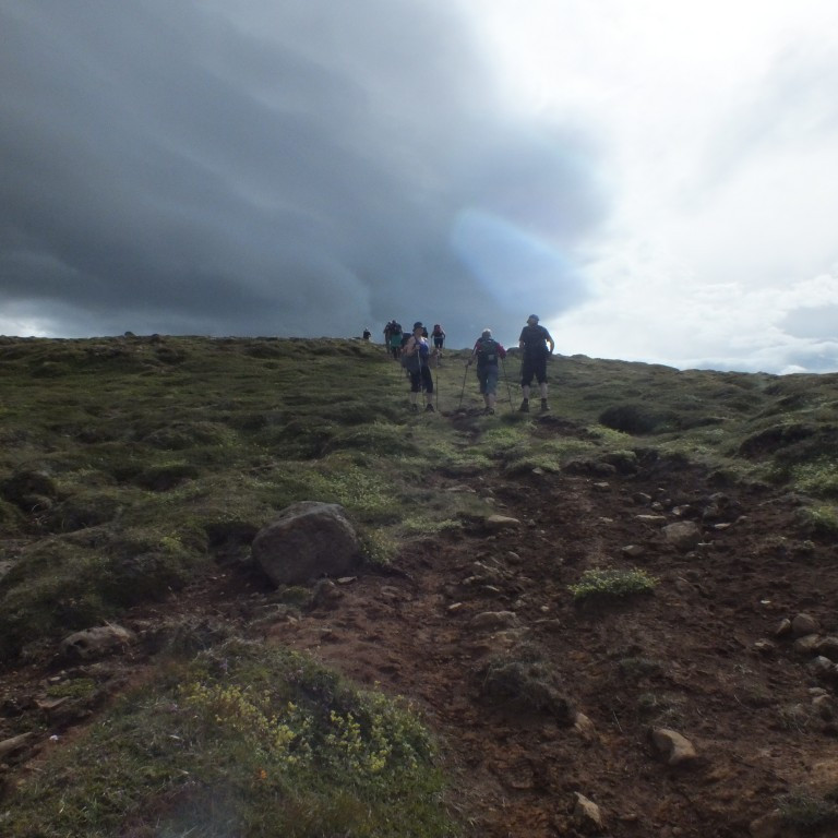 5.-lei-inni-upp-skar-sbrekku