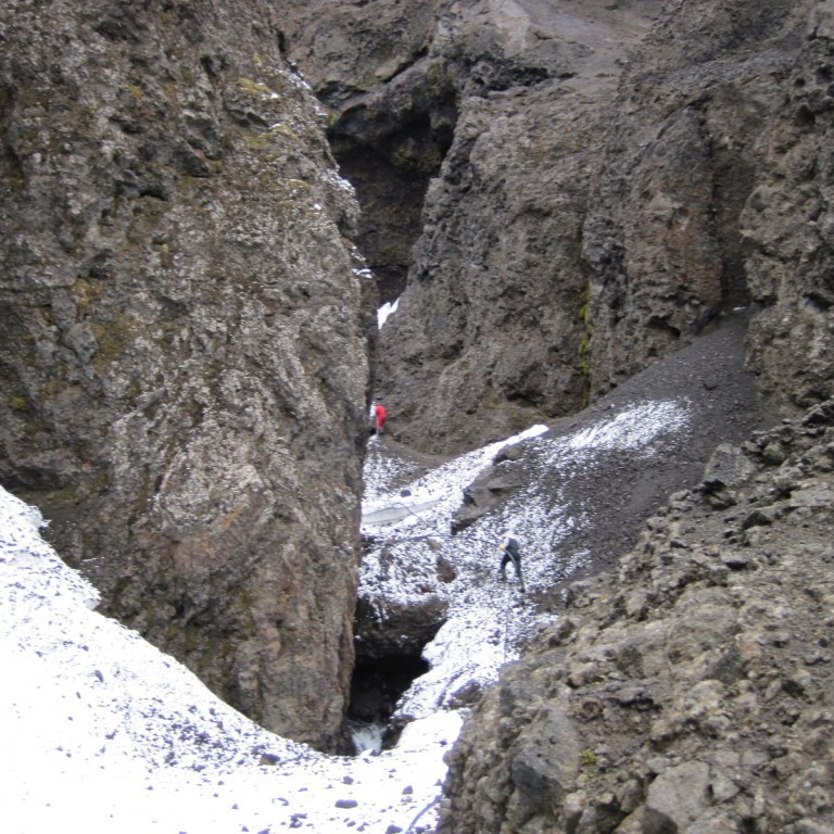Fyrsti bútir að verða kominn inn í gil