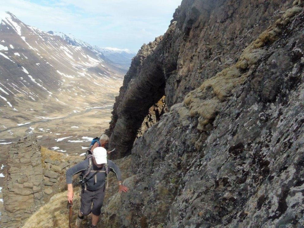 Næsta ferð 25. júlí: Heiðinnamannahellir-Heiðinnamannafjall