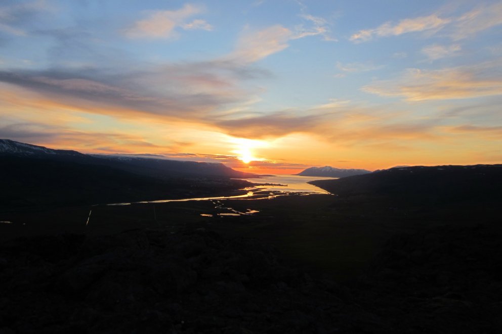 Gönguvika - Jónsmessuganga á Haus