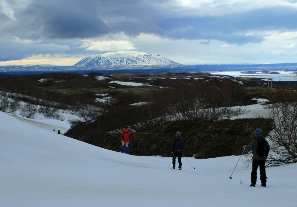 Á leið frá Hlíðarfjalli að Reykjahlíðarflugvelli: Sellandafjall