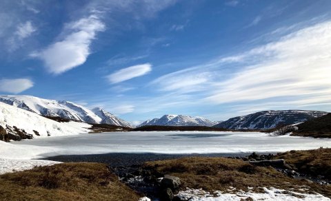 Komdu út og á fjöll