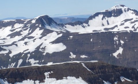 Næsta dagsferð 24. júlí: Almenningshnakki 929 m.