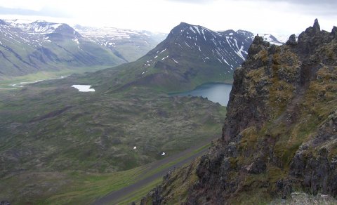 Næsta barna- og fjölskylduferð 8. ágúst: Hraunsvatn -ganga og veiði