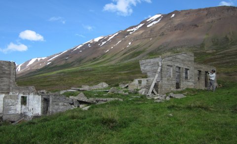 Næsta ferð 20. júní: Látraströnd – létt sólstöðuganga